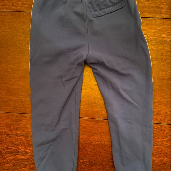 New without tags Kappa sweatpants. Size 8 but fits like at size 6. - Picture 2 of 3